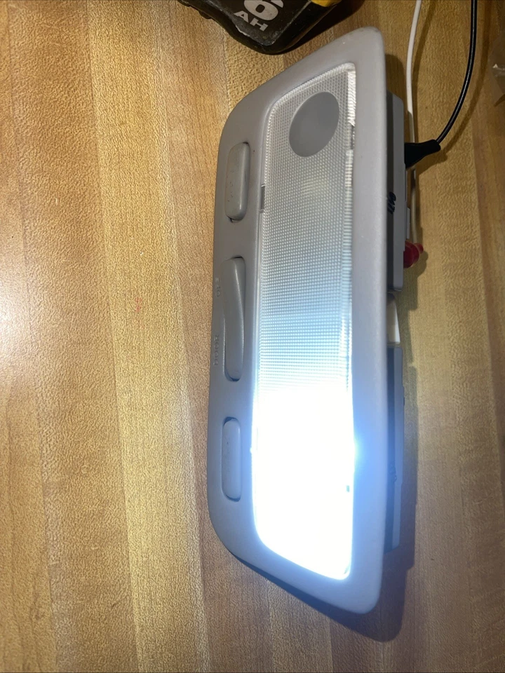 Interruptor de luz domo mapa delantero gris azul Toyota Rav4 y Paseo 1996-2000 OEM Foto 3 de 4