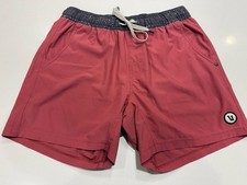 Vuori Men  s Kore Short Lined 5" Inseam Shorts In Saltwater Red Size M MSRP 68