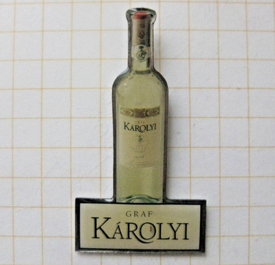 GRAF KAROLY / FLASCHE ................................Wein / Sekt Pin (285i)