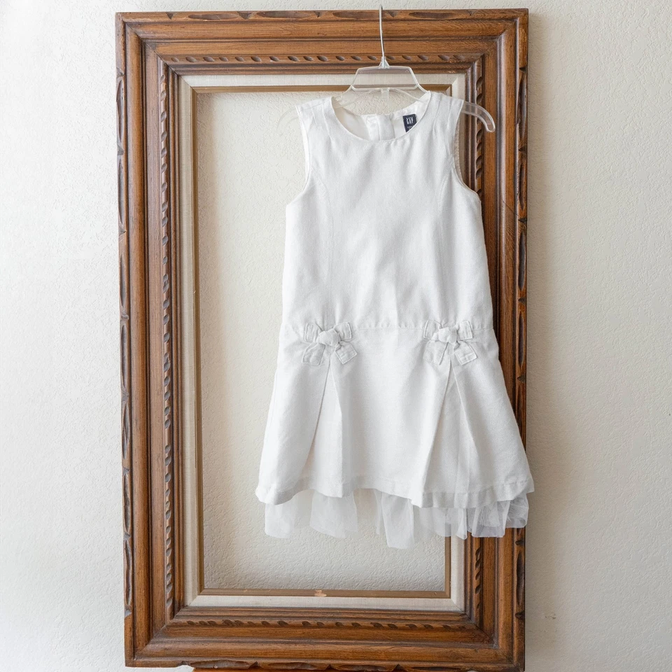 VESTIDO GAP NIÑA 4Y BLANCO BRILLO METÁLICO SIN MANGAS LAZOS VOLANTES TUL PETTISKIRT Foto 2 de 4