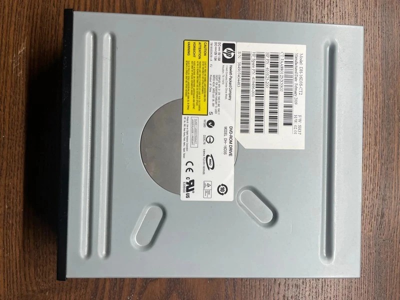 Lettore DVD-ROM Lite-On DH-16D3S SATA – Usato, Perfettamente Funzionante - Immagine 2 di 2