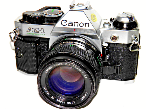 CANON AE-1 PROGRAM+LICHTSTARKE LINSE 1,4/50 mm ALLES NEUWERTIG GETESTET MIT FILM
