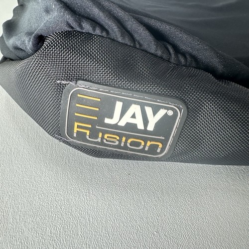 Jay Fusion Cushion Cover 18 x 16 VGUC CLEAN SMOKE FREE HOME - Picture 2 of 10