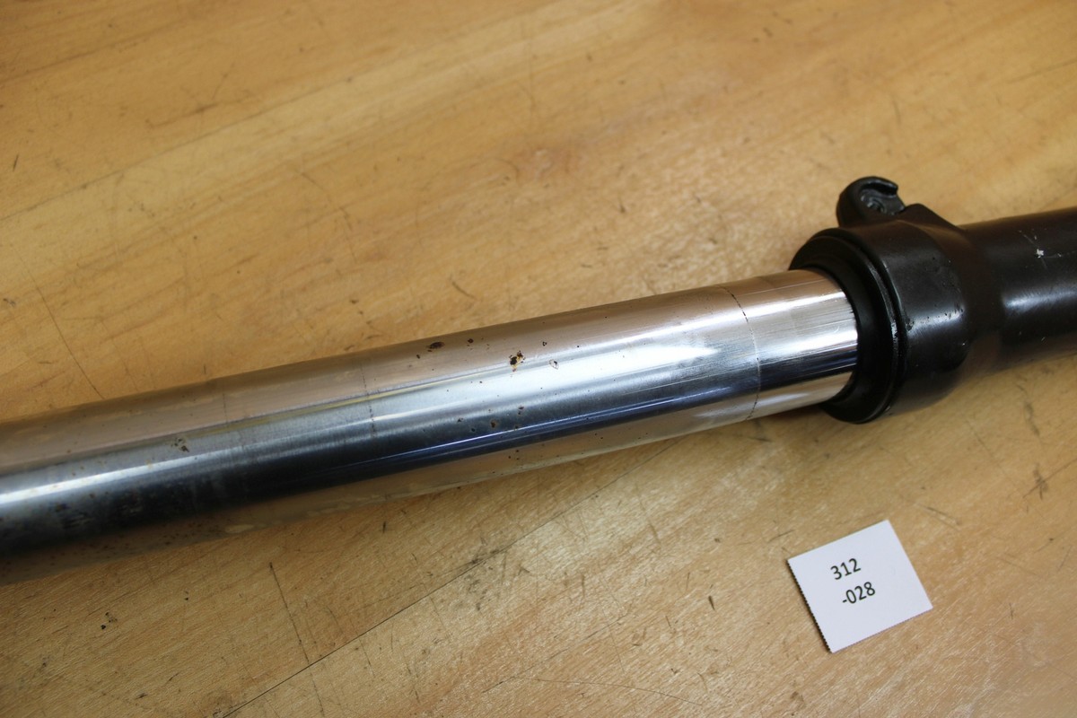 Kawasaki GPZ1100 ZXT10E 95-98 44005-1351 Gabel links an Bastler