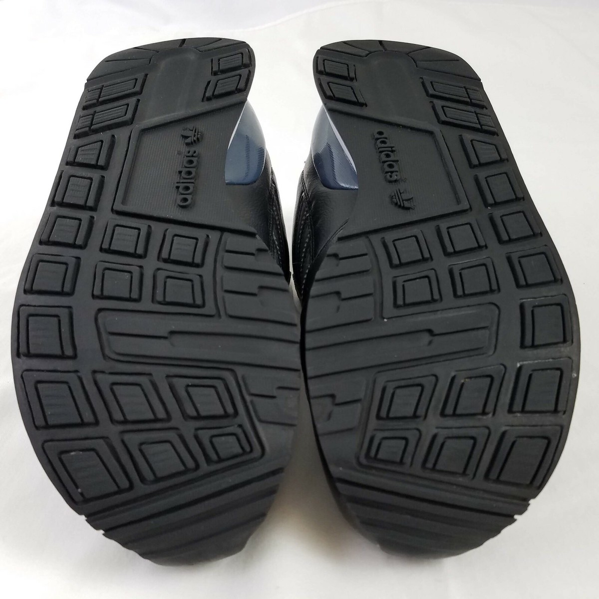 ADIDAS ZXZ Classic Men's Size 8.5 The Brand with The 3 ADIDAS ZXZ Classic Men's Size 8.5 The Brand with The 3
