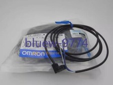 1PCS NEW Omron EE-SX951-W 1M photoelectric connection sensor