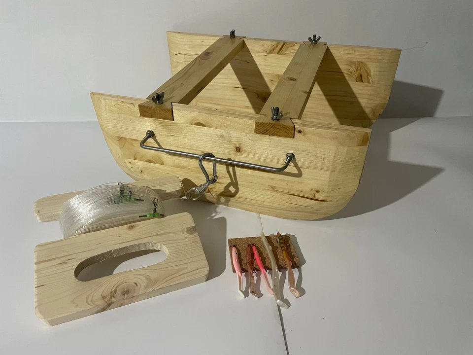 Barchino Divergente per traina da riva COMPLETO (Bulloneria INOX) Scannetto