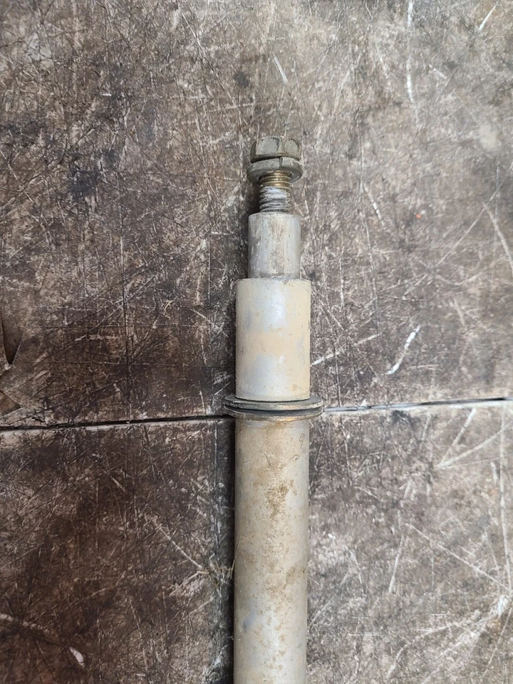 Eje trasero ZR Arctic Cat 1998 600 cc 0604-208 AT914 Foto 4 de 4