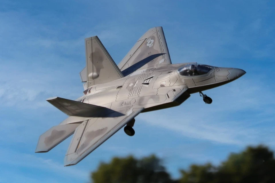 RC Plane Aircraft Freewing F-22 Raptor V2 High Performance 4S 64mm EDF Jet PNP - Image 4 of 4