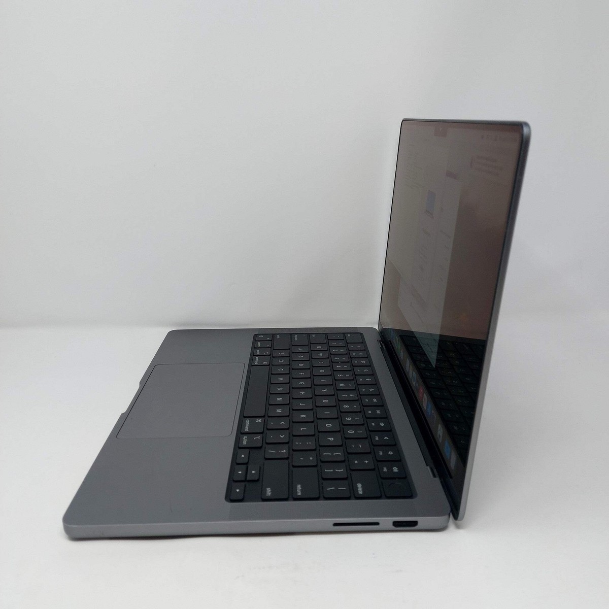 2023 Apple MacBook Pro 14