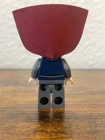 Lego Lord Of The Rings Aragorn Minifigure (Red/Black Cape)