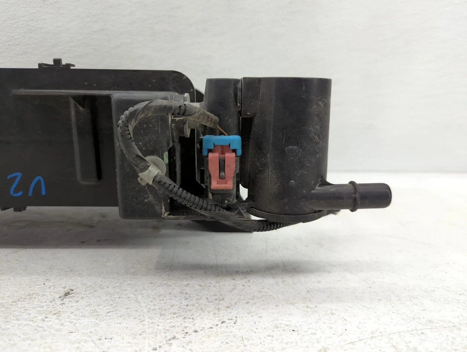 2016 现代伊兰特燃料蒸汽炭罐 C5A1L — 第 3/4 张图片