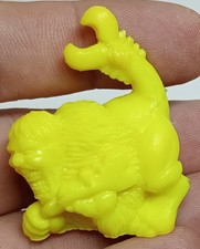 Monster in My Pocket Series 1 Neon Yellow 14 Manticore