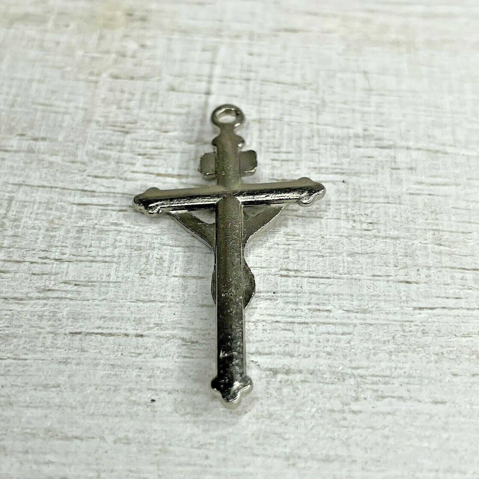 Stunning Silver Cross Crucifix Pendant - image 4