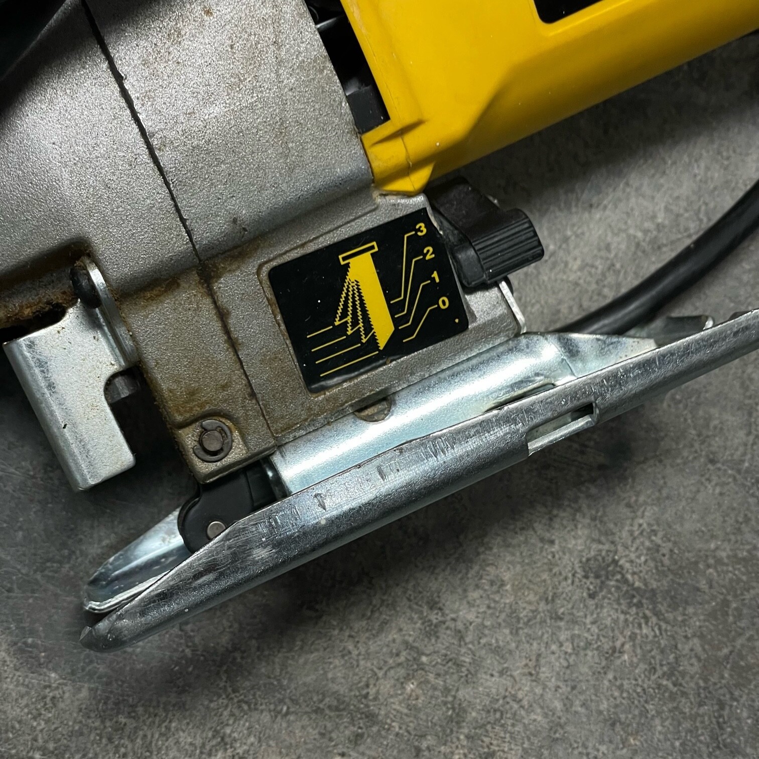 DeWalt DW318 Orbital Jigsaw Corded TESTED eBay