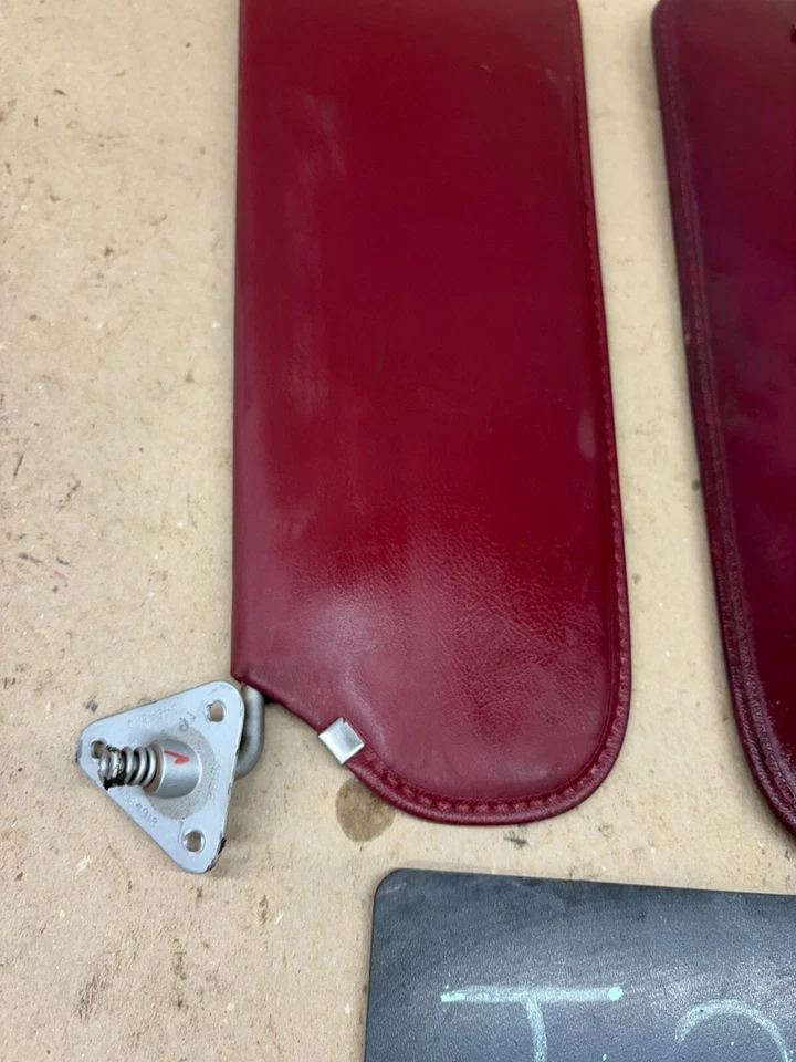 1981 83 84 1987 93 DODGE D100 D150 D350 QUEBRA SOL VERMELHO BRILHANTE ÁSPERO - Imagem 4 de 4