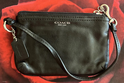 ポーチ　イメージ画像 VINTAGE COACH BLACK SOFT LEATHER WRISTLET COIN PURSE HANG TAG