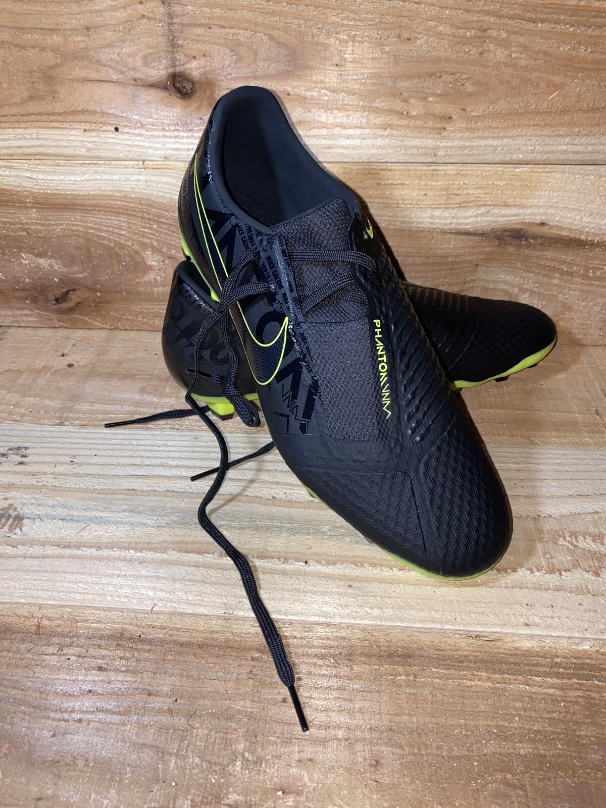 nike phantom vnm pro fg