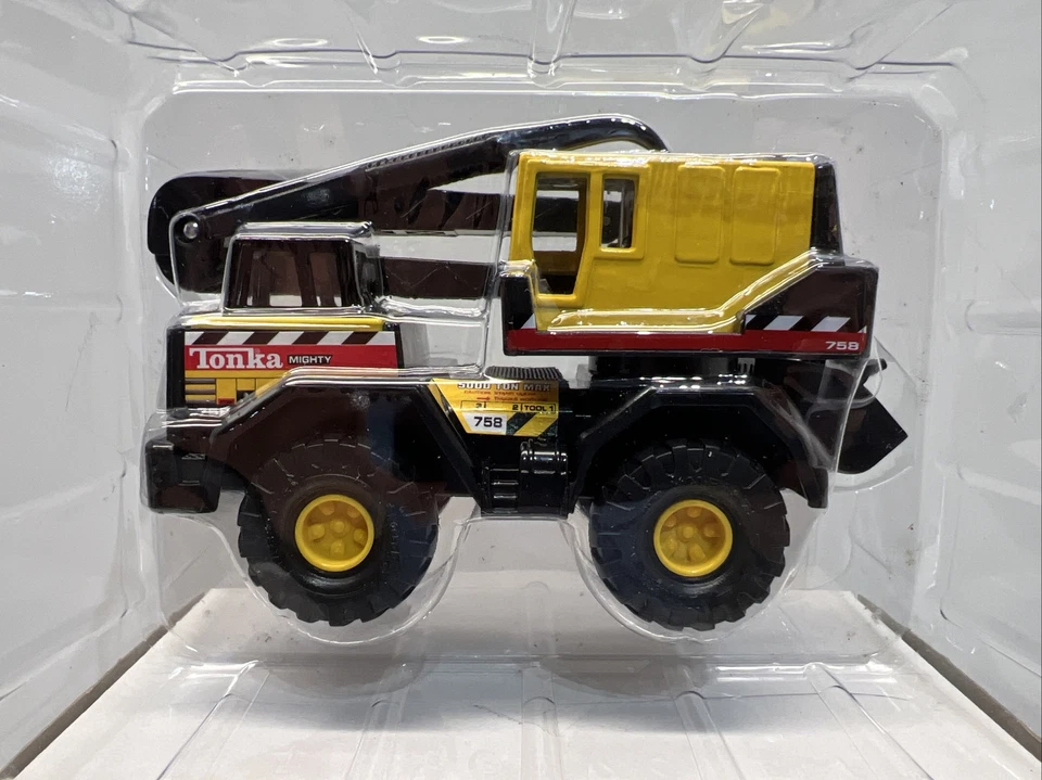 Grúa HASBRO Mighty Mini TONKA 762914 Maisto nueva en caja Foto 3 de 4