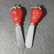New 2 Cheese/Butter Spreaders Resin Strawberry Tops Stainless Steel Blades 4.25"