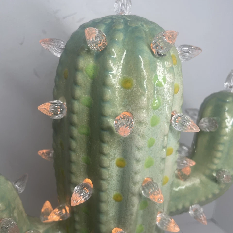 Árbol de Navidad de cerámica iluminado de colección cactus, casa de vacaciones independiente Foto 2 de 4