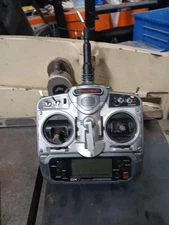 Spektrum DX7 DSM2 Aircraft Radio Transmitter Remote With Broken antenna. B26