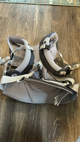 Ergobaby Omni Breeze All Carry Positions Breathable Mesh Baby Carrier Slate - Picture 4 of 5