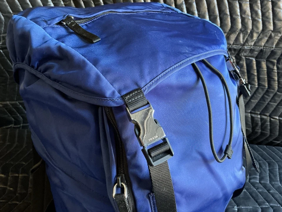 PRADA Backpack Â· Daypack  2VZ062 Backpack Triangle with logo Nylon blue - Image 2 of 4