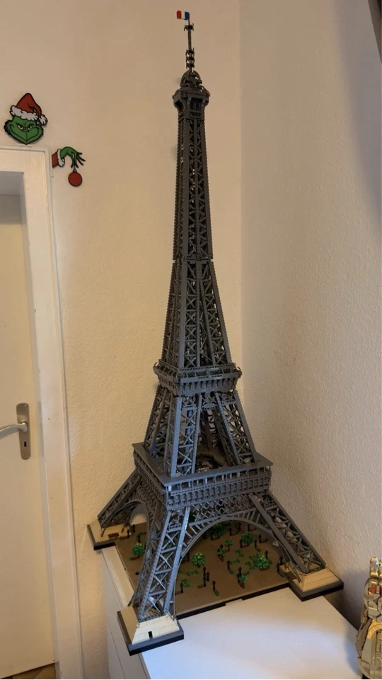 LEGO Icons 10307 Eiffel Tower, Foto 3 von 5