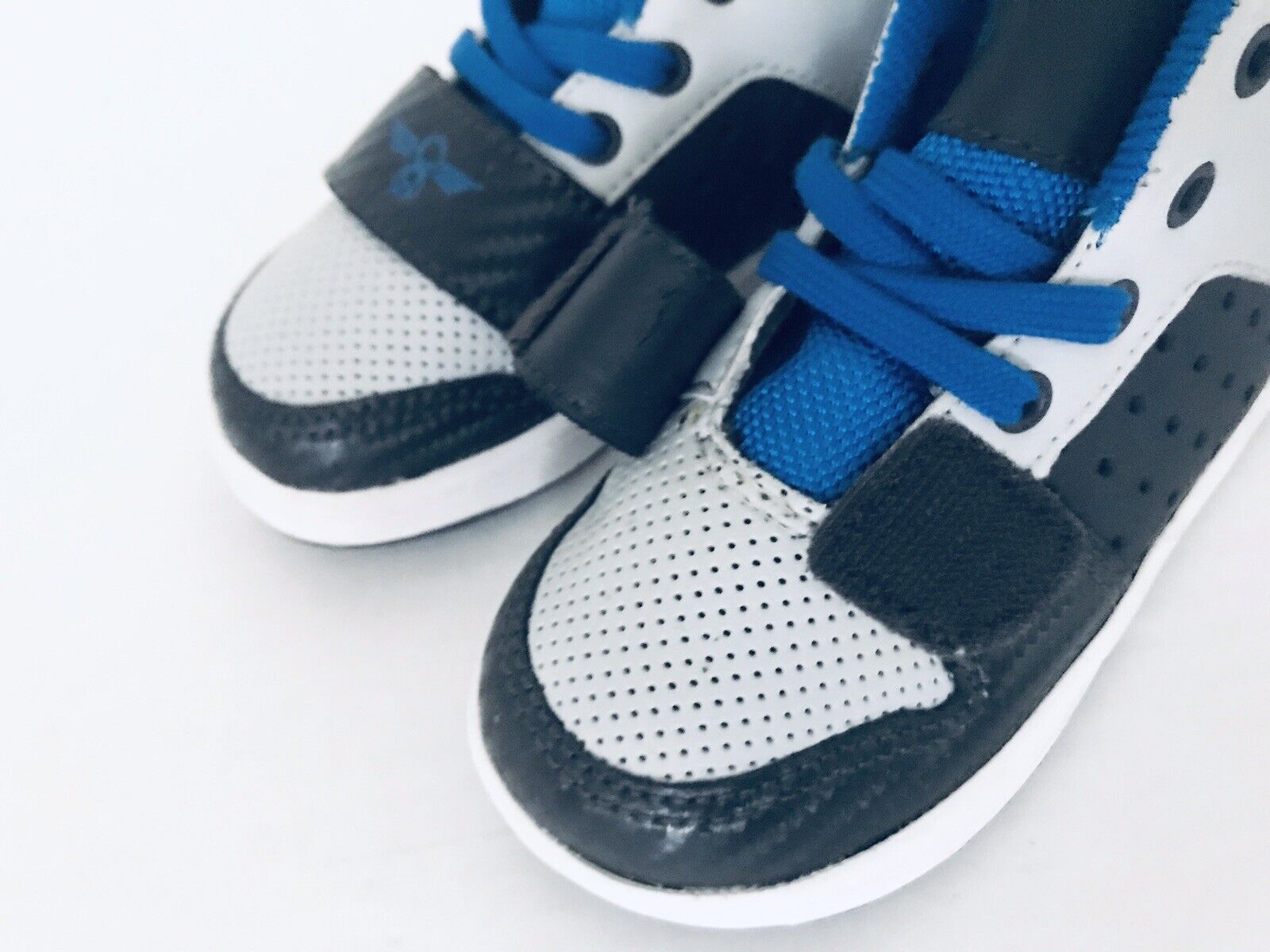 Foto 6 di 8