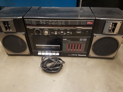 boombox with detachable speakers