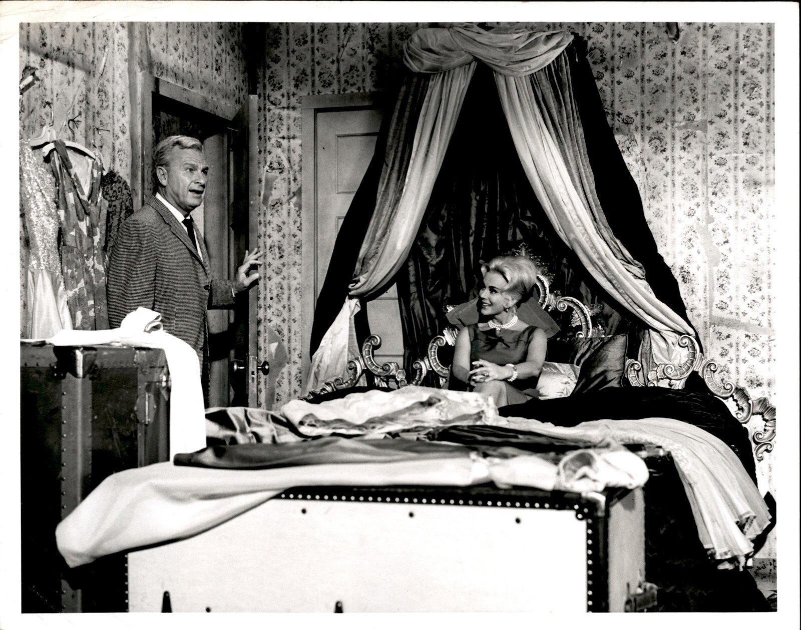 BR51 Rare Orig Photo EDDIE ALBERT EVA GABOR Green Acres How to Enlarge