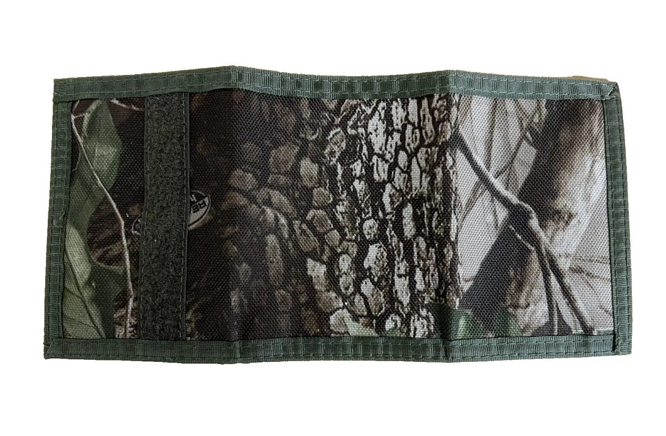REALTREE Camouflage Camo Hunting Nylon Lightweight Trifold Wallet - Image 2 of 4