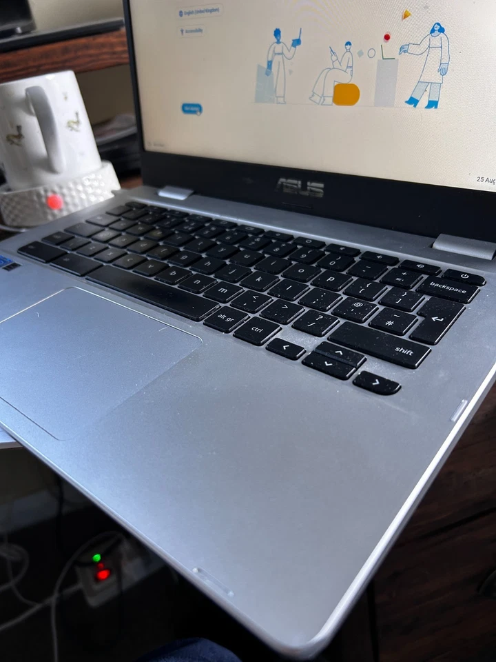 ASUS Chromebook 14" – Intel Celeron N3350, 4GB RAM, 64GB eMMC, ChromeOS (2021) - Image 3 of 4