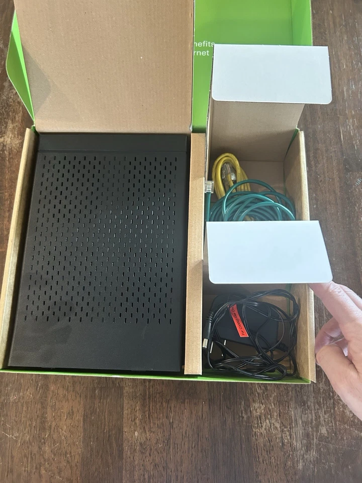 Brand New: ZyXEL C3000Z Modem CenturyLink - Image 4 of 4