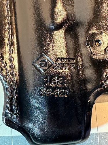 Aker® Leather 168 FlatSider™ XR12 RH Black OWB Belt Holster, SIG P320 FULL SIZE - Picture 16 of 23