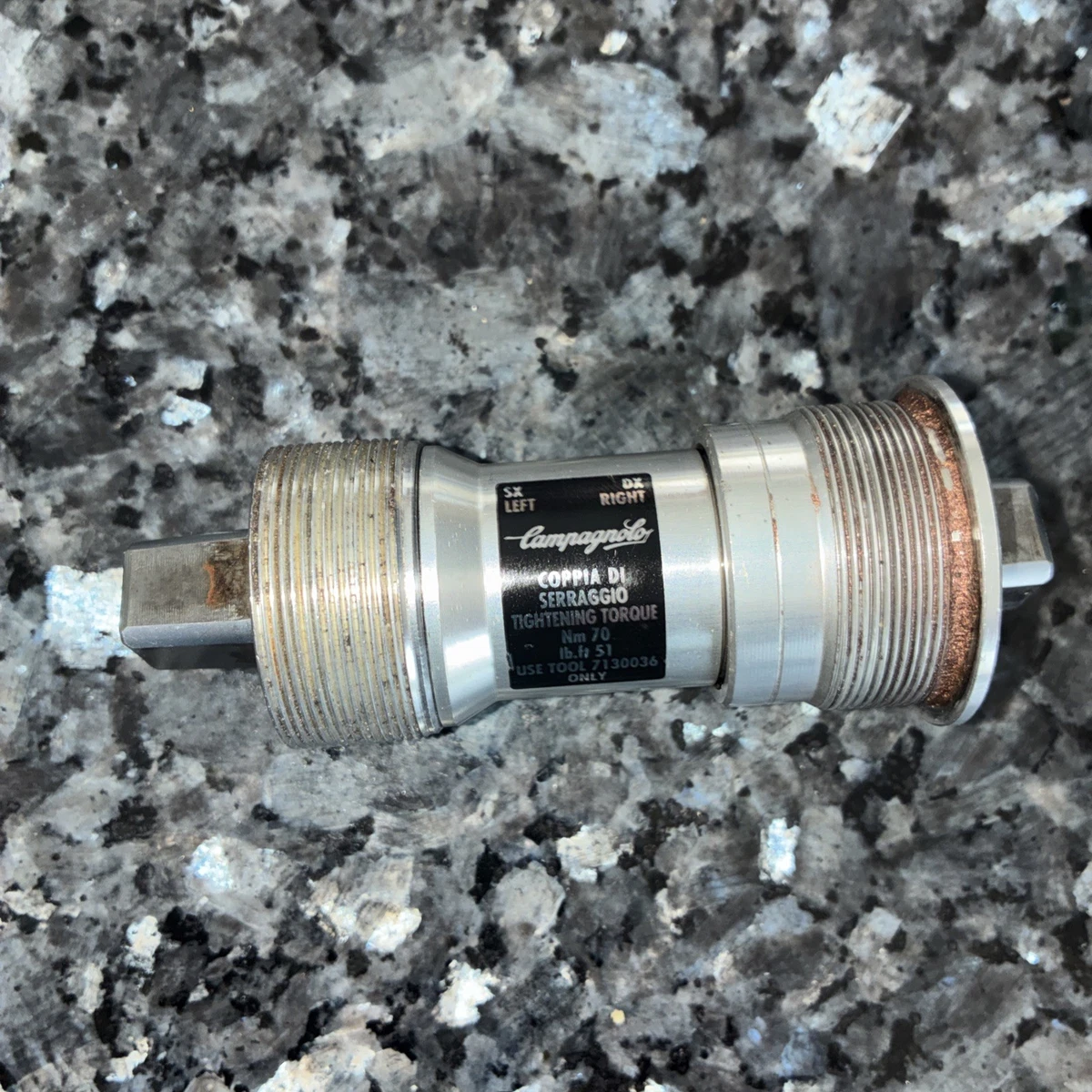 Campagnolo Square Taper-ISO Bottom Brackets 68 mm Shell Width for