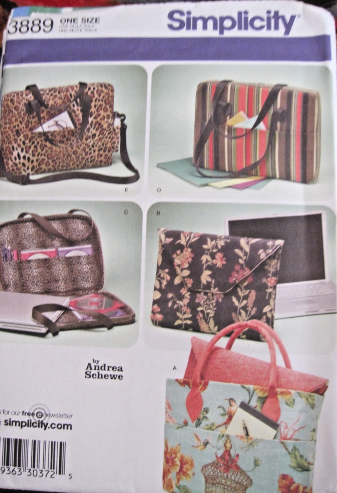 Simplicity #3889 LAPTOP COMPUTER BAGS Uncut Sewing Pattern