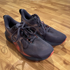 ASICS Novablast 2 Men s Low Top Lace-Up Mesh ...