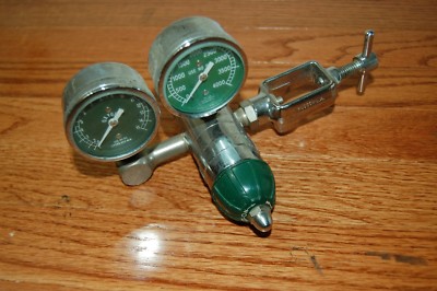 Hudson  High-Pressure Gas Regulator Valve 122-M-1   gauges 4000 psi 15