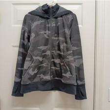 Athleta Triumph Camo Hoodie Large Gray Black Full Zip Athleisure Outdoors