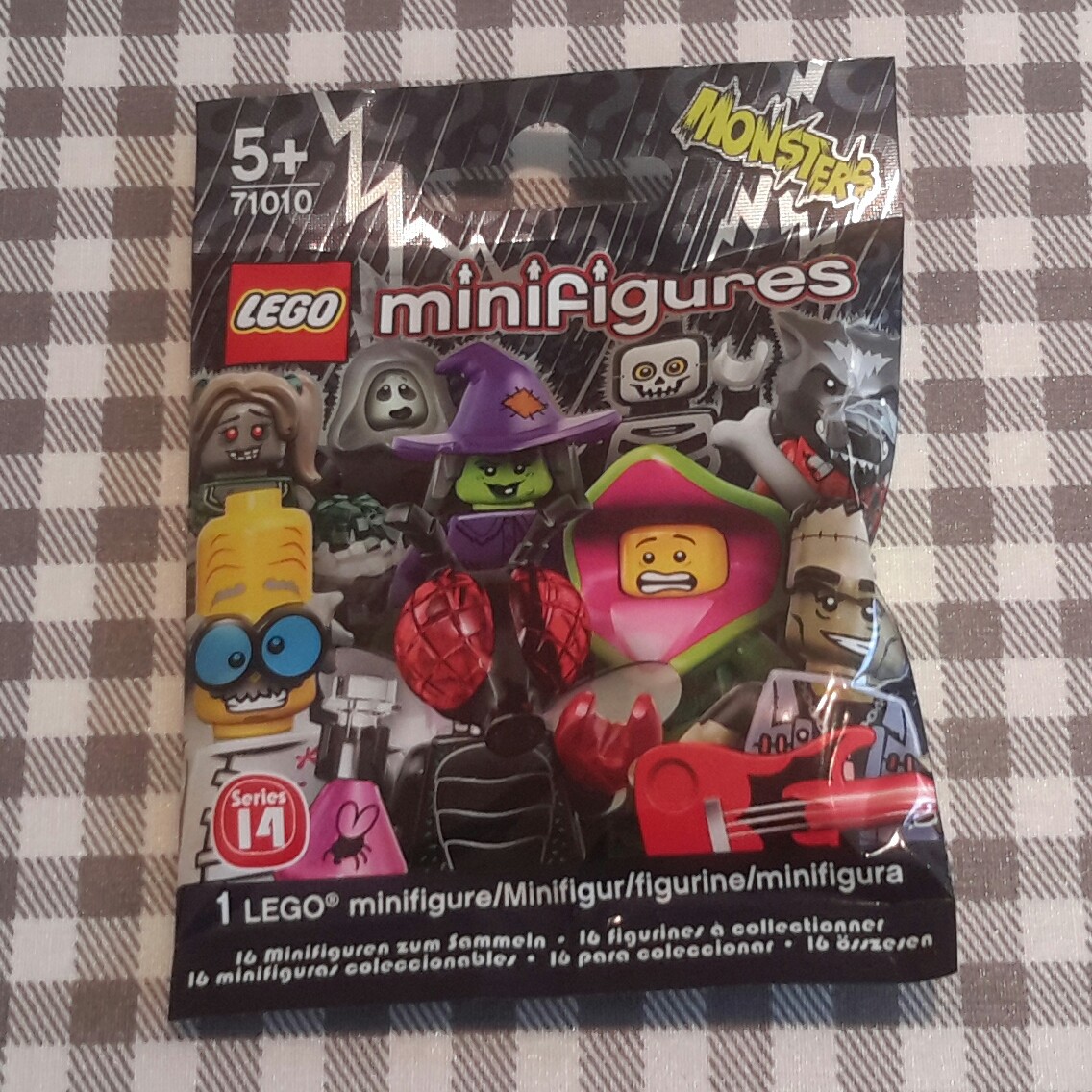 Lego plant monster/venus fly trap man series 14 unopened new