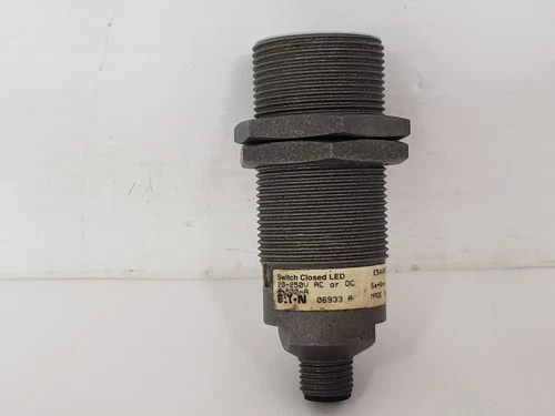 EATON E54WAK30AT12SA PROXIMITY SENSOR 20-250V AC/DC 3 PIN SERIES A1 NNB