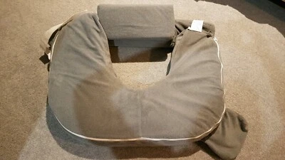 baby bunting twin feeding pillow