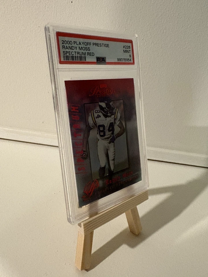 2000 Playoff Prestige Randy Moss Spectrum Vermelho /100 - PSA 9 - Imagem 4 de 4