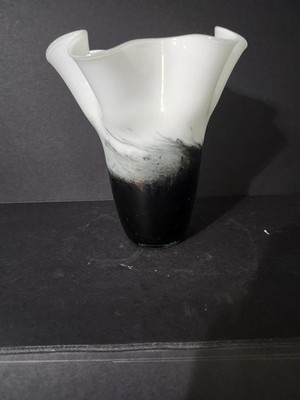 Handkerchief  Black And White Art Glass Vase 8 Inches Tall