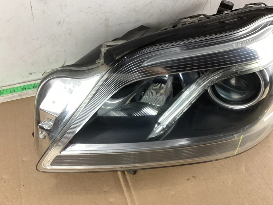 Оригинальная передняя левая галогенная фара Mercedes-Benz GL450 X166 2013-2016 годов выпуска A1668208859 - Изображение 4 из 4