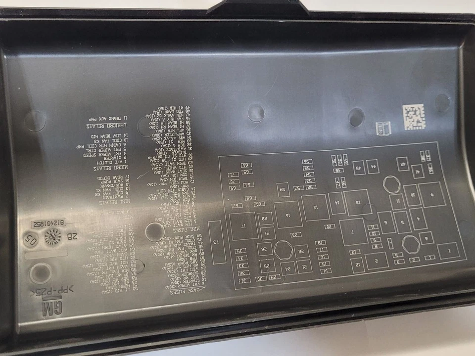 2014-2016 BUICK LACROSSE Fuse Box Engine Hybrid 90767240 14-16 Foto 2 de 4