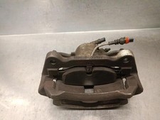 8V0615124 bremssättel vorne rechts SKODA KAROQ NU7 ND7 1.6 TDI 2017 5293920