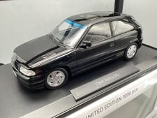 Modellautos 1:18 Norev Opel Astra GSi 1992 Black Metallic mit OVP